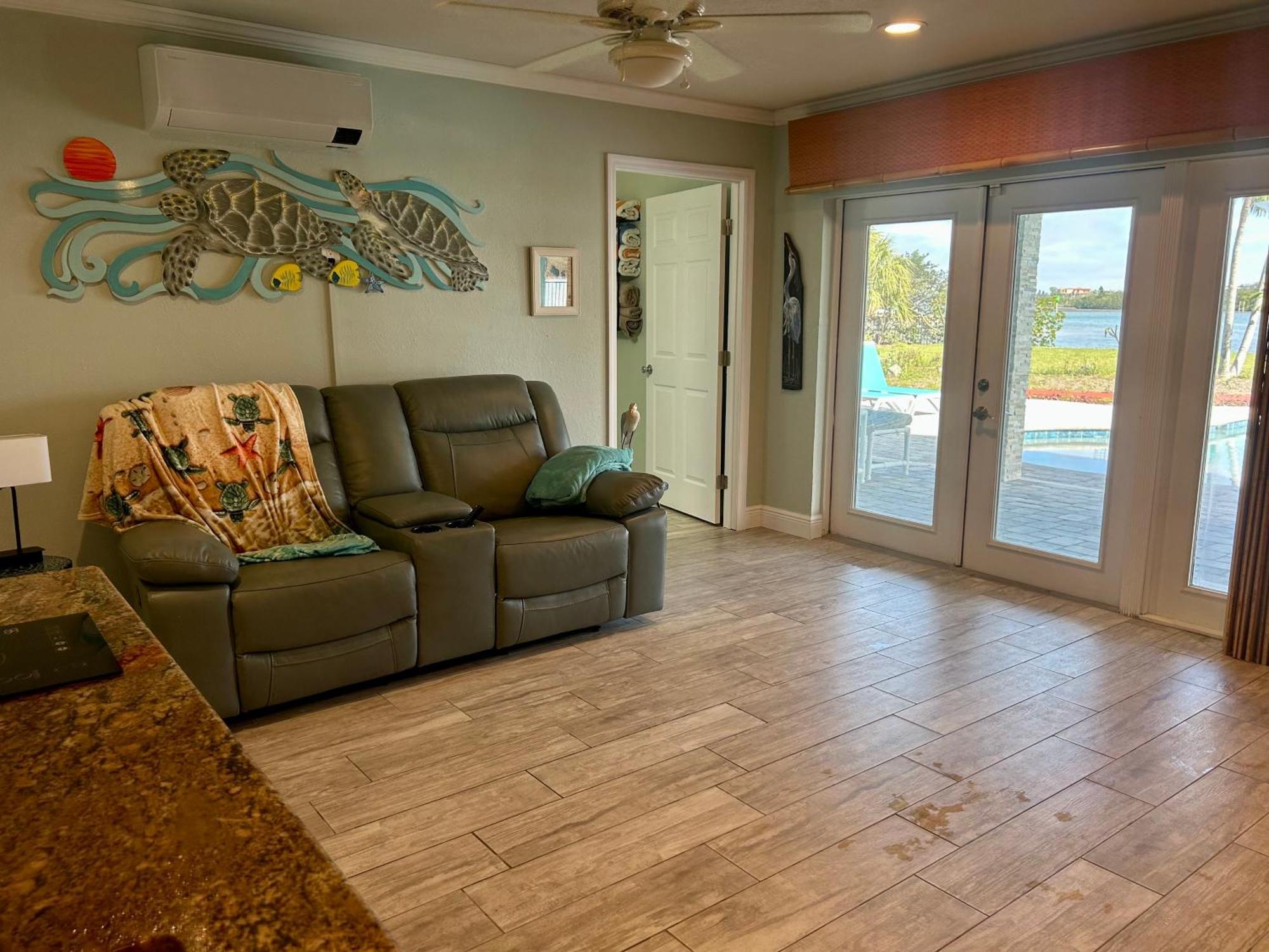 Guest Suite - Waterfront -Pool & Hot Tub- Walk To Beach Clearwater Beach Exteriér fotografie
